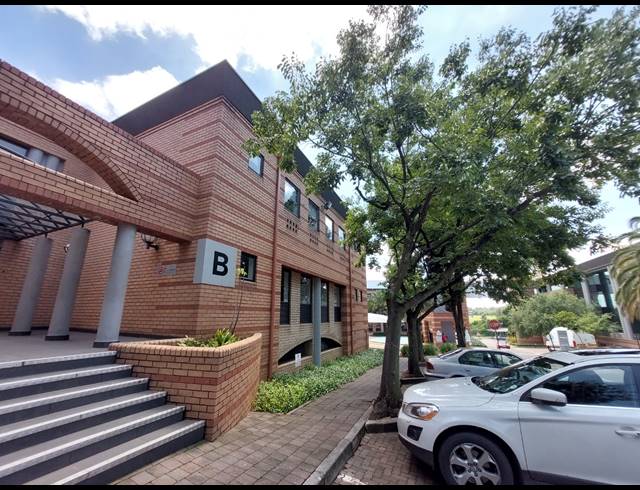 418M² OFFICE TO LET IN BEDFORDVIEW